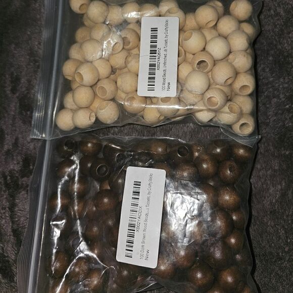 16mm Wood Beads (BLK11) - Picture 3 of 6